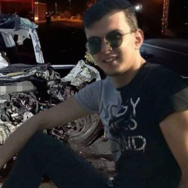 2 TIR'la çarpıştı: 1 ölü, 1 yaralı
