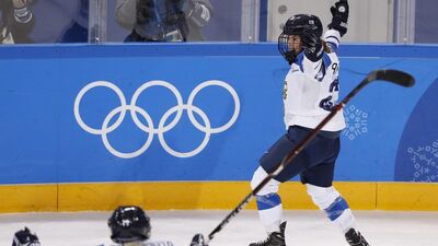 Kafasını kale direğine çarpan sporcu felç oldu