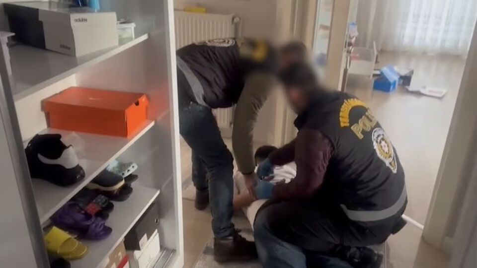 100 milyon TL'lik vurgun! Yöntem: Sazan sarmalı!