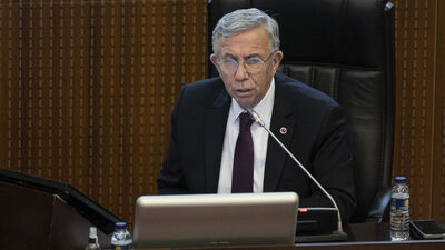 Mansur Yavaş yeniden adaylığını açıkladı!