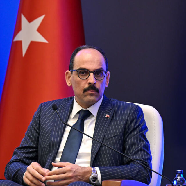 İbrahim Kalın'ın kitabı Kazakçaya çevrildi