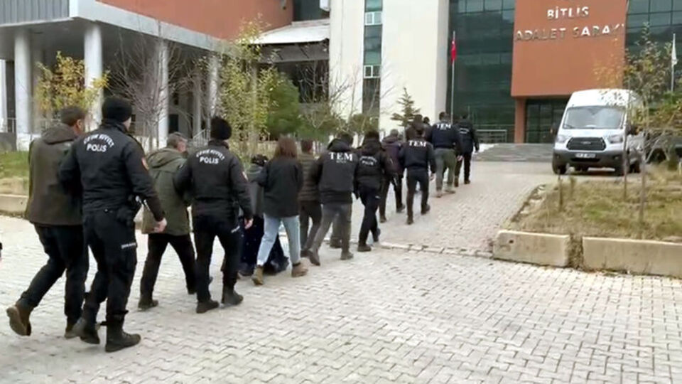 9 ildeki 'terör' operasyonlarında 46 tutuklama