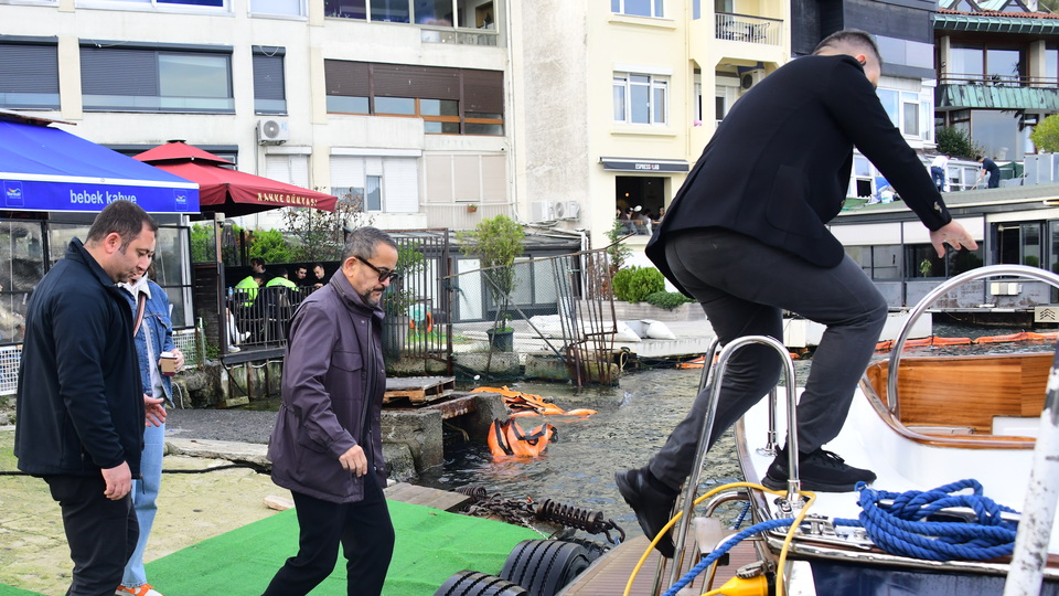 Boşanma iddiasını yalanladı