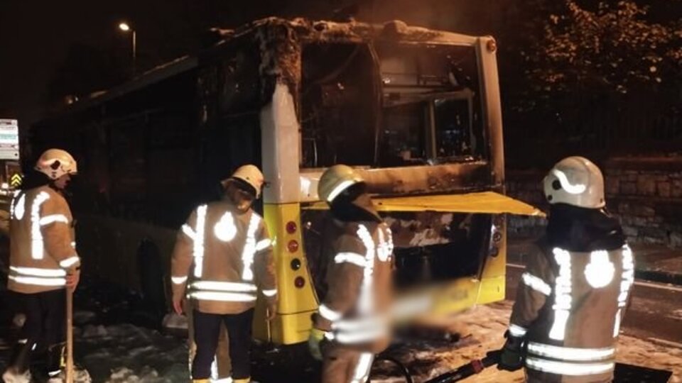 İETT otobüsünde korkutan yangın