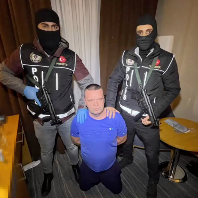 İnterpol tarafından aranıyordu! Yakalandı
