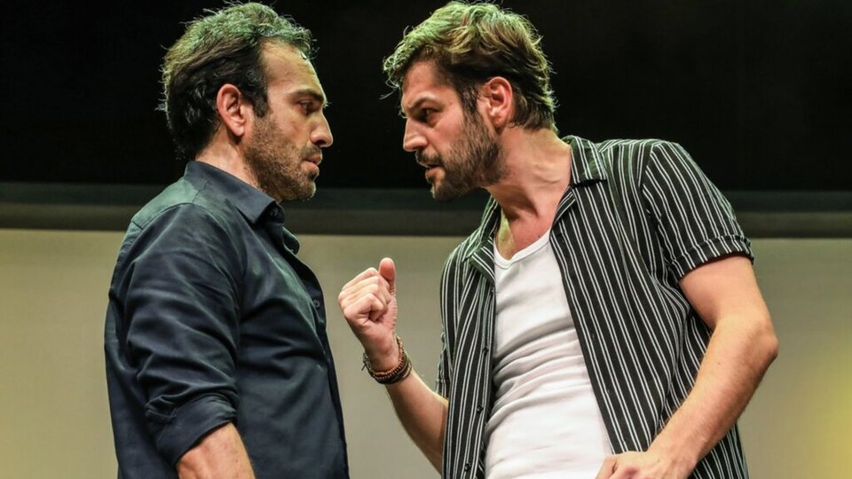 Tiyatro söyleşileri: 'bibuluşma'