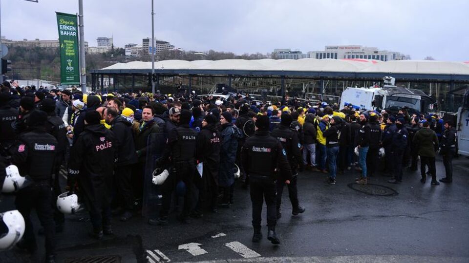 Derbide deplasman seyircisi kararı!