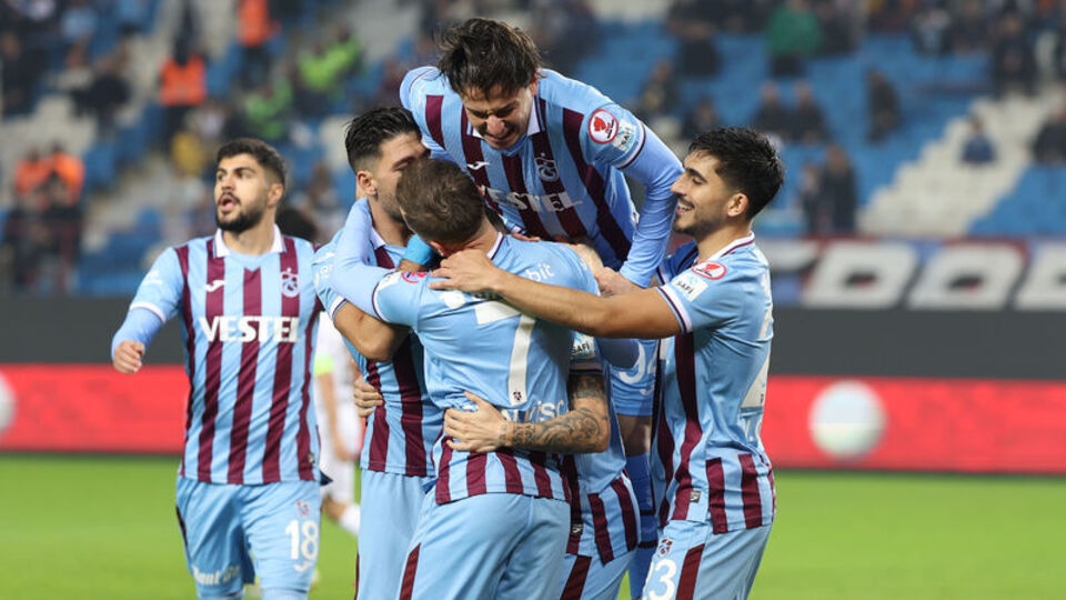 Fırtına kupada üç golle turladı