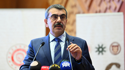 Bakan Tekin'den müfredat değişikliği açıklaması