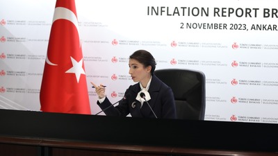 Erkan takip edilecek kadınlar listesinde!