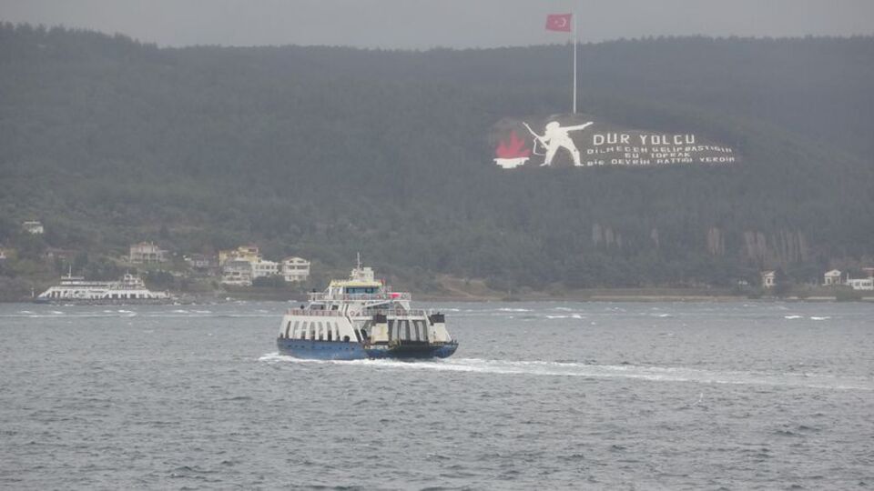 İki adaya feribot seferleri iptal edildi