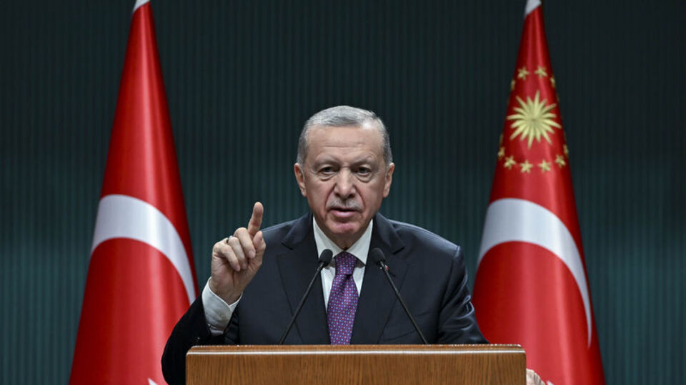 "Türkiye elini taşın altına koymaya hazır"