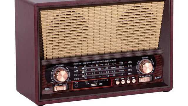 "Televizyonun resimsizi"; Radyo!