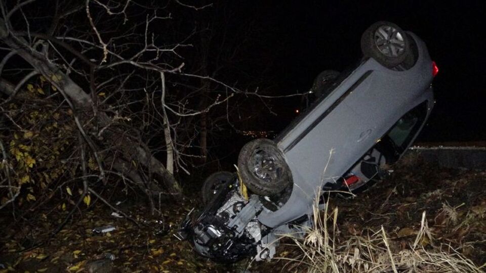 Kontrolden çıkıp şarampole devrildi: 4 yaralı