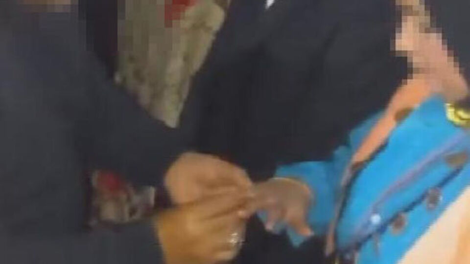 Damat 15 yaş büyük! 13 yaşındaki kız çocuğuna nişan yapıldı!