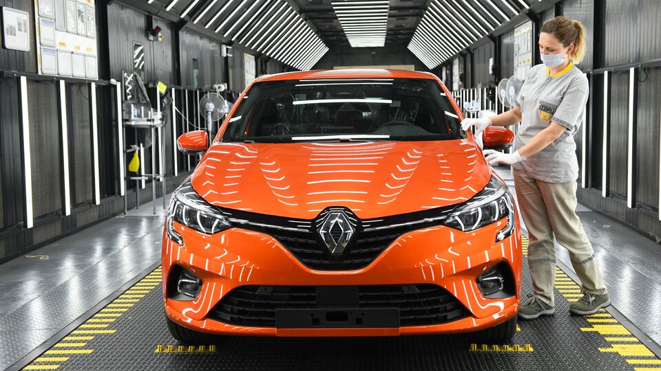 OYAK ve Renault'tan Türkiye'ye 400 milyon euroluk yatırım