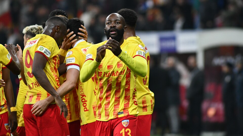 Kayserispor seriye bağladı!