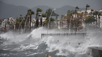 Bu bölgelerde gök gürültülü sağanak yağmur