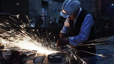 Sanayi üretimi ekimde daraldı