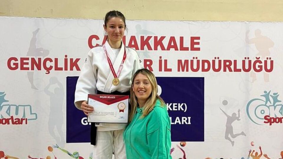 Lüleburgazlı öğrenci bölge birincisi!