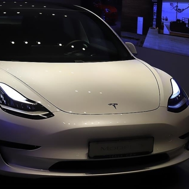 Tesla duyurdu! 2 milyondan fazla aracı geri çağıracak