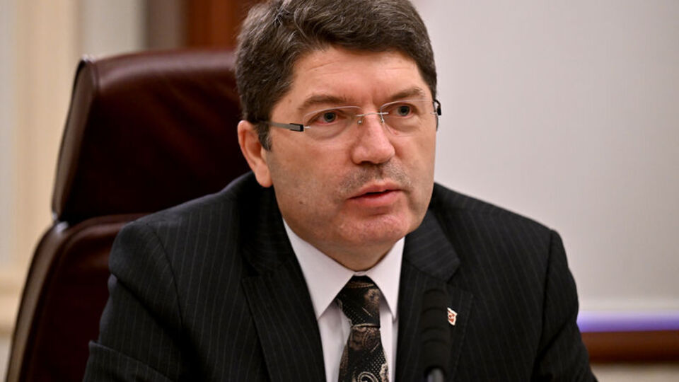 Adalet Bakanı'ndan kritik mesajlar