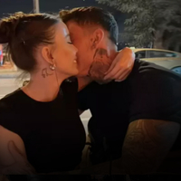 İhanetin ardından kaleciye âşık oldu