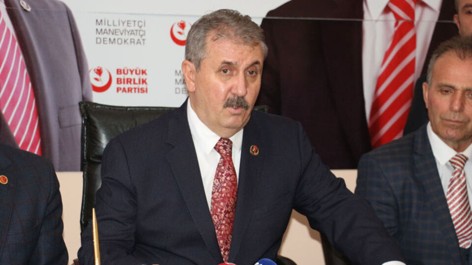 Destici'den yerel seçim açıklaması