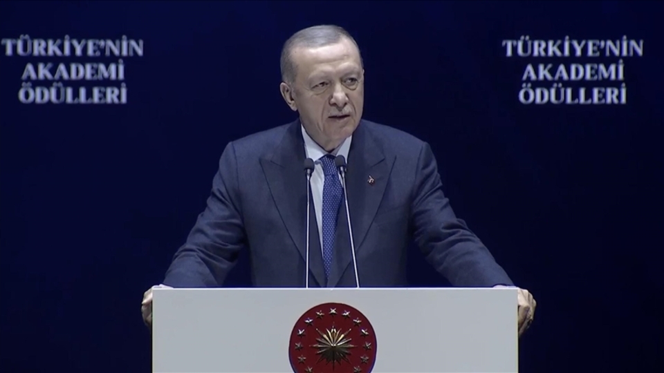 Cumhurbaşkanı Erdoğan'dan açıklamalar