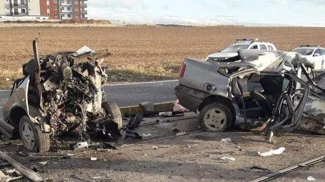 İkiye bölündü: Ölü ve yaralılar var