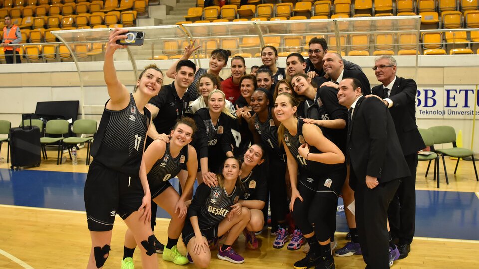 Beşiktaş deplasmanda kazandı