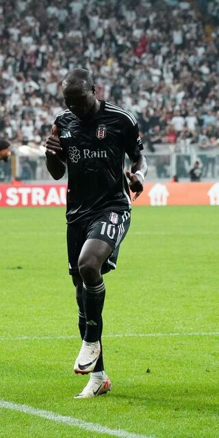  Flaş hareket! Taraftar tepkili