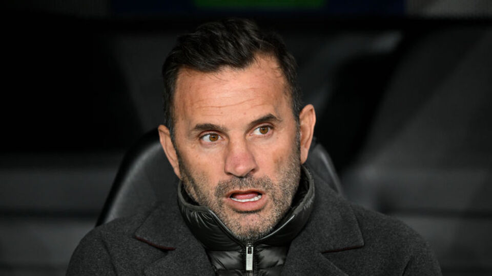 Buruk'tan S.Prag ve F.Bahçe sözleri!