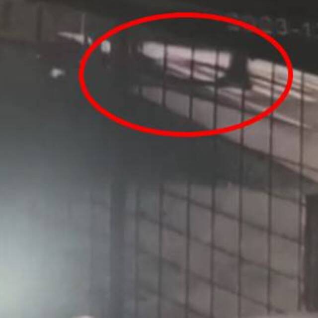Yaya geçinde kamyon dehşeti!