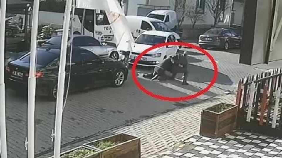 Korkunç olay! Trafikte cinayet kamerada!