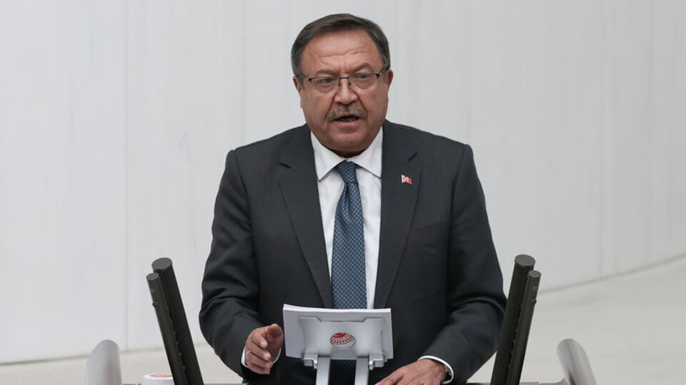 İYİ Parti'de Yüksel Arslan istifa etti