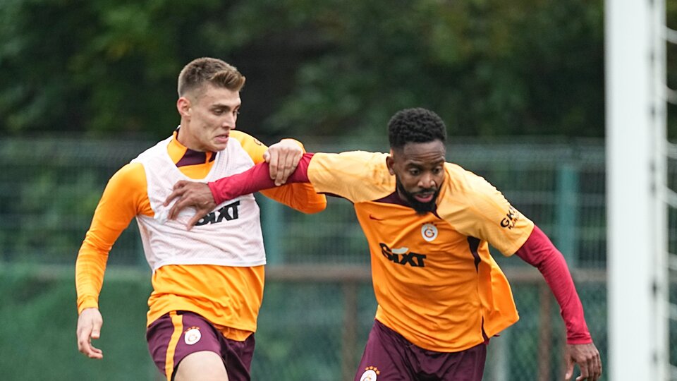 Galatasaray'da derbi hazırlıkları başladı