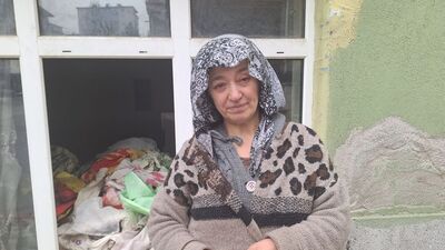 Kokan evden 3 ton çöp ve 20 bin lira çıktı