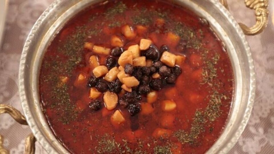 Yüksük çorbası nasıl yapılır?