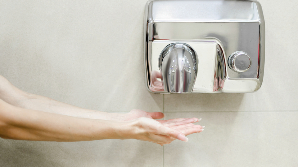 Elleri nasıl kurutmalı? Bakteri ve mantara dikkat!