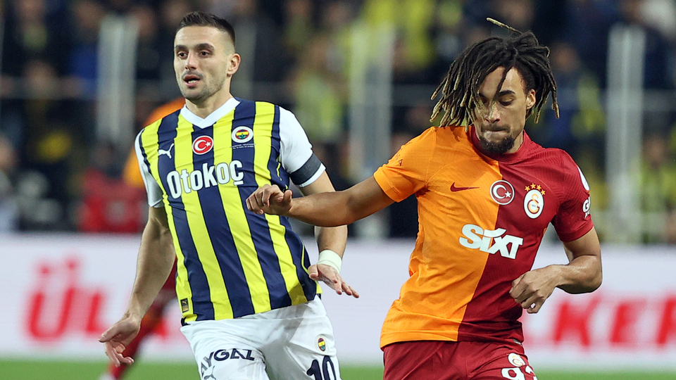 Torreira ve Boey'den kötü haber!