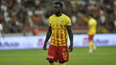 Kayserispor'da Kemen sözleşmesini feshetti