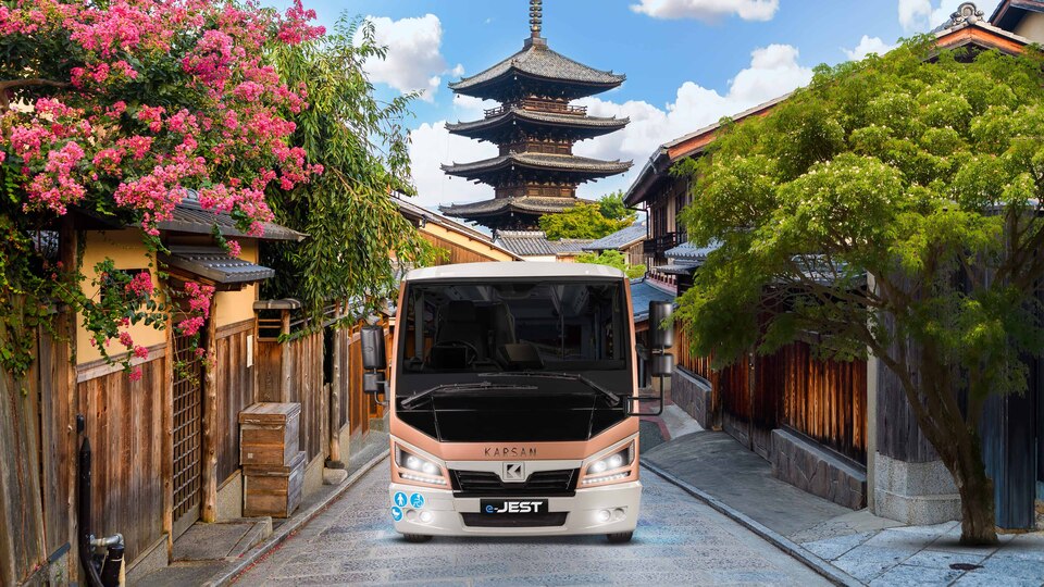 Karsan 'JEST'i Japonya'ya taşıdı