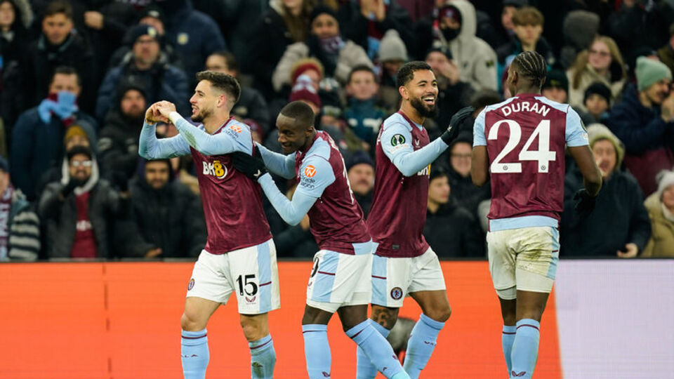 Aston Villa liderliği kaçırdı
