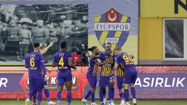 Eyüpspor 3 puanı 3 golle aldı