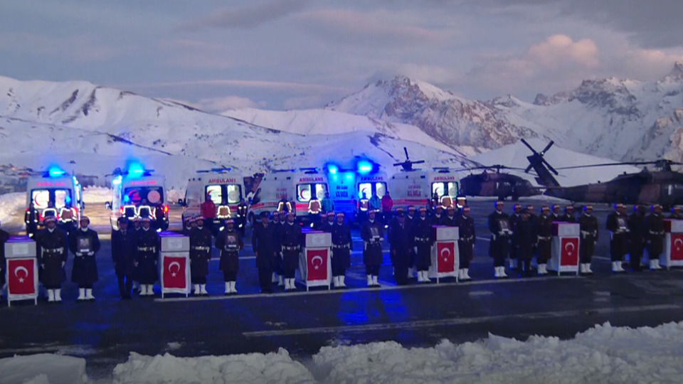 Şehitler memleketlerine uğurlandı