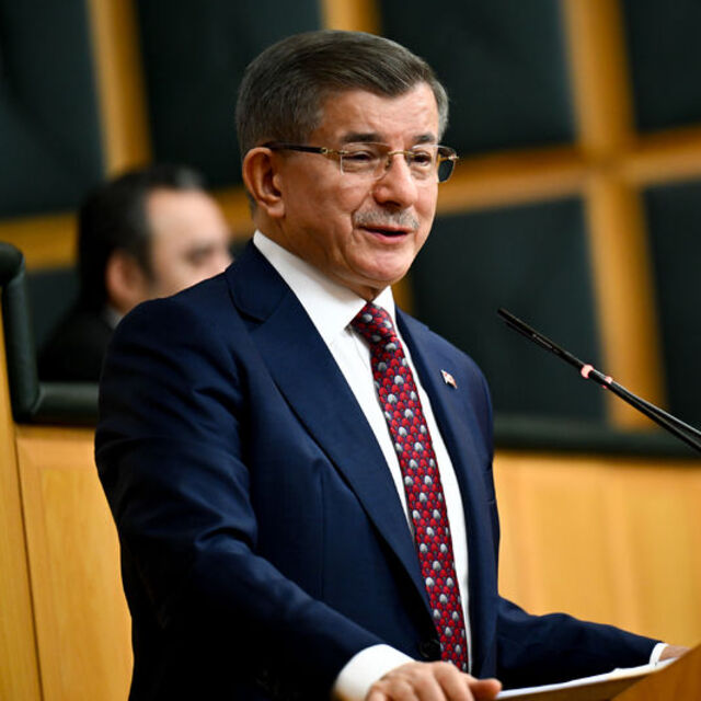 Davutoğlu'ndan ortak bildiri eleştirisi