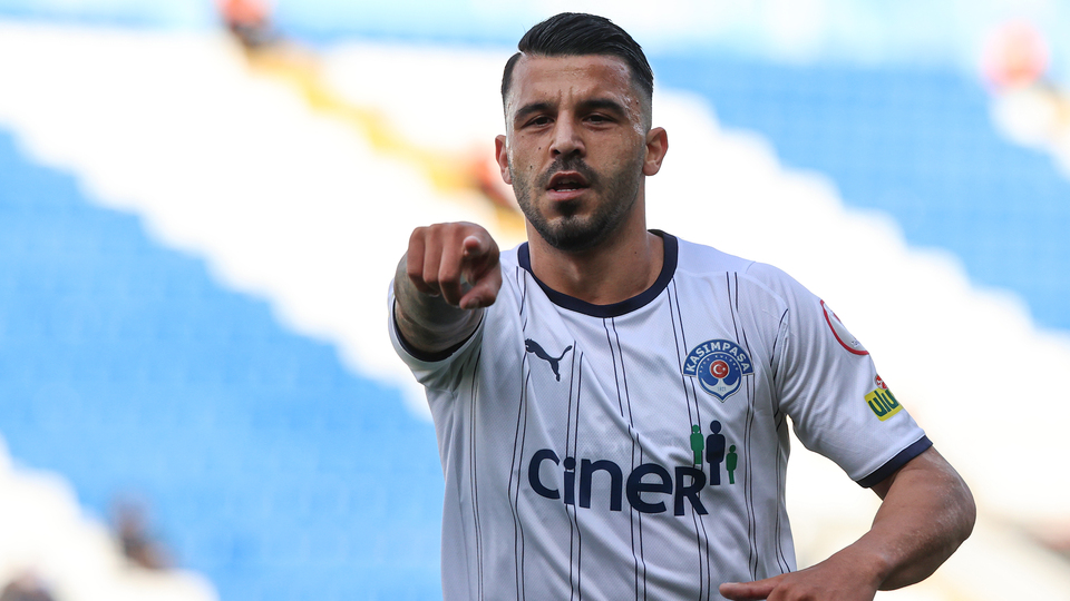 Aytaç Kara'dan kariyer rekoru!