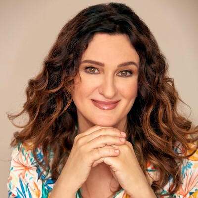 Anjelika Akbar'dan yeni single