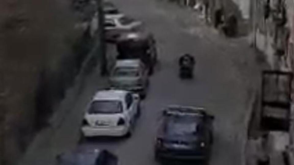 Cani tekerlekli sandalye ile geldi!